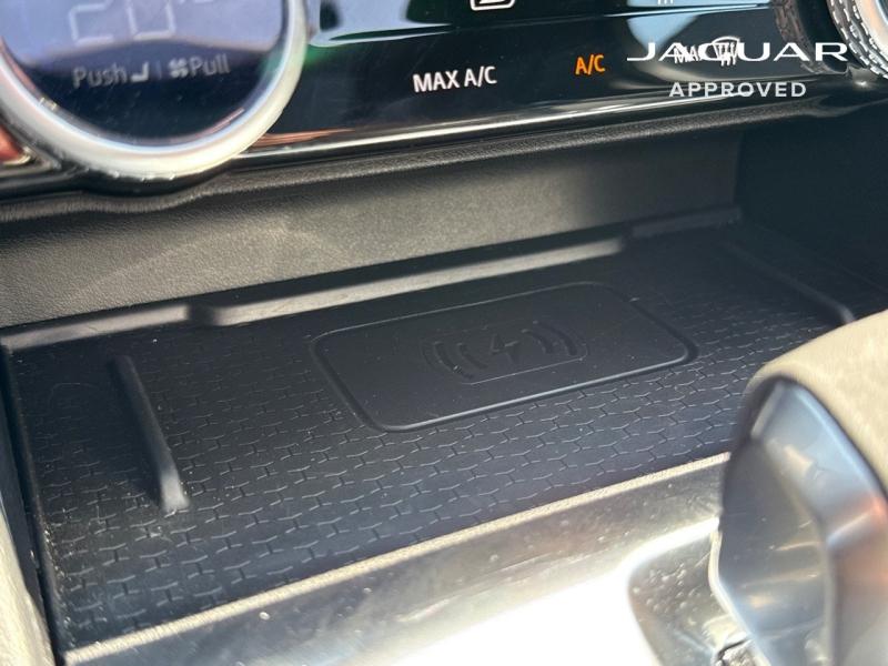 Image JAGUAR F-Pace P400e Plug-in-Hybrid R-Dynamic HSE BVA8 AWD