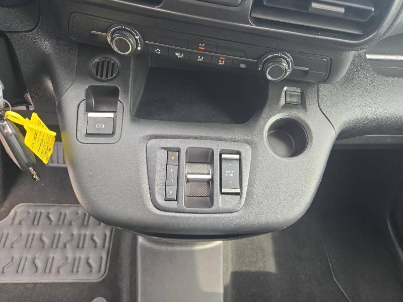 Image OPEL Combo Cargo M 800kg 100 kW Batterie 50 kWh