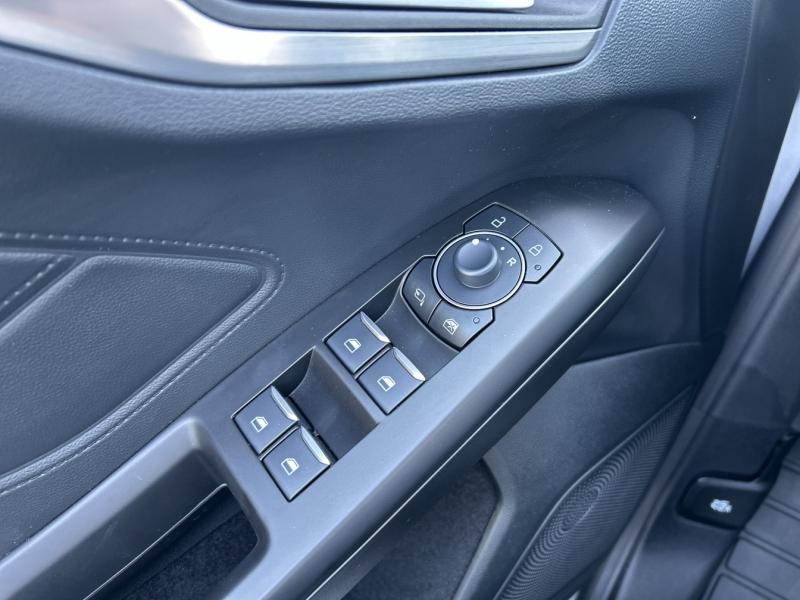 Image FORD Focus 1.0 Flexifuel mHEV 125ch Titanium X Business