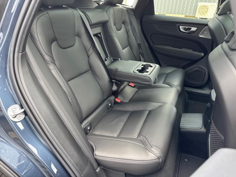 Image VOLVO XC60 T6 Hybride Rechargeable 350ch Ultra Style Dark Geartronic 8 AWD