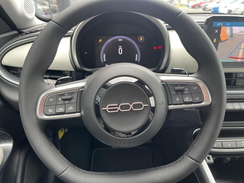Image FIAT 600 1.2 Hybrid Turbo 110ch La Prima DCT6 Step 2