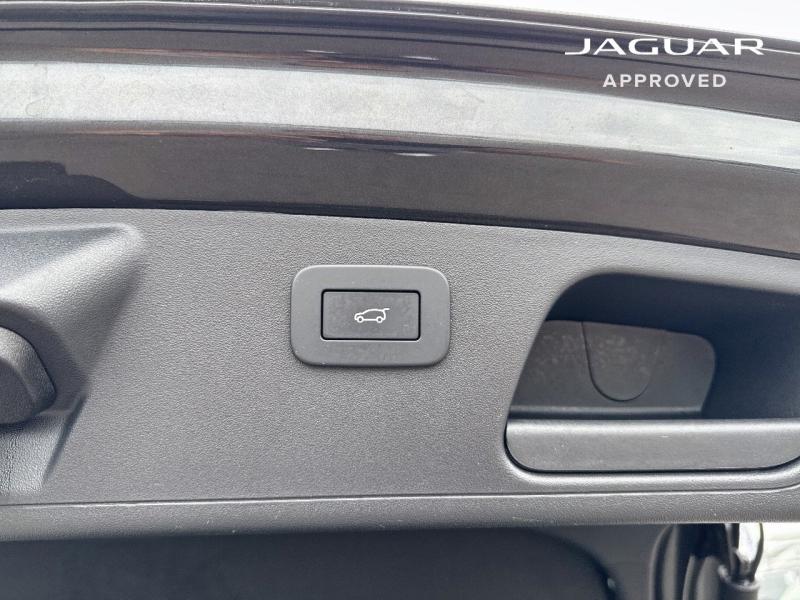 Image JAGUAR E-Pace P200 FlexFuel MHEV R-Dynamic SE BVA AWD