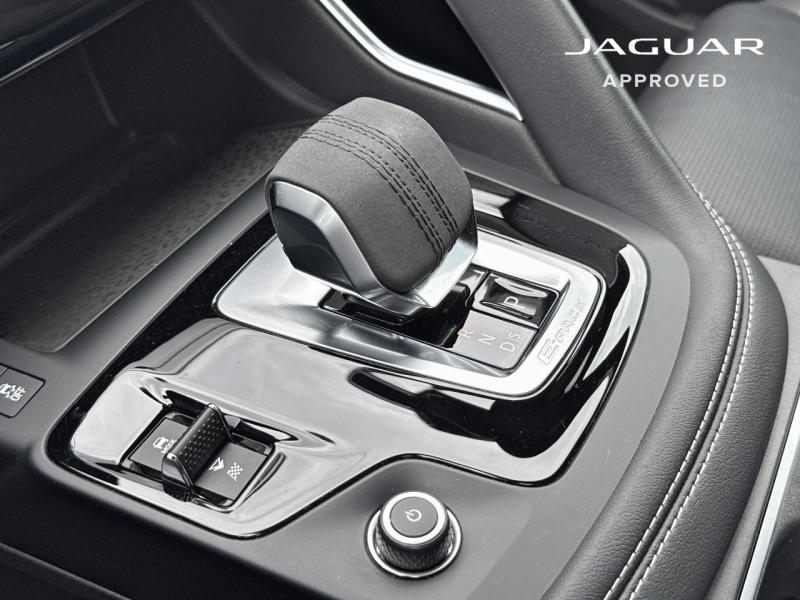 Image JAGUAR E-Pace P200 FlexFuel MHEV R-Dynamic SE BVA AWD
