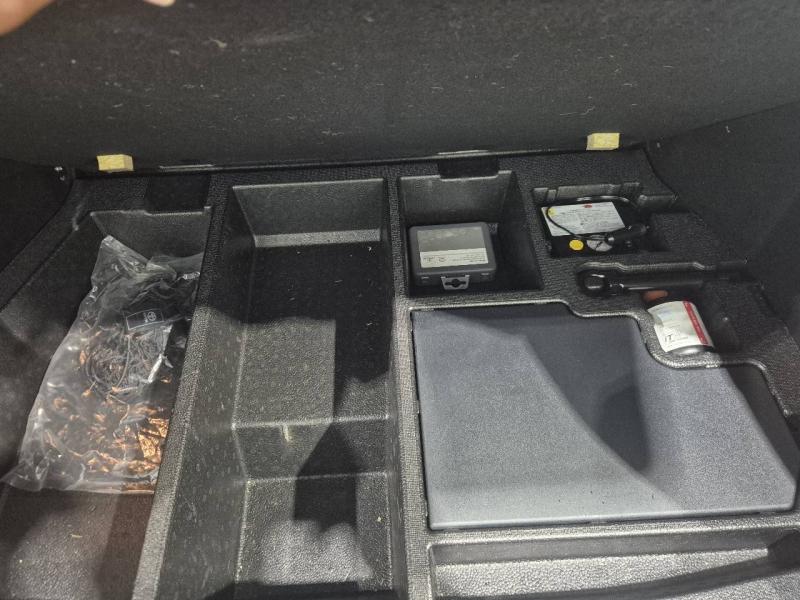 Image TOYOTA C-HR 184h Collection 2WD E-CVT MC19