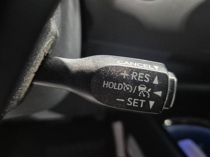 Image TOYOTA C-HR 184h Collection 2WD E-CVT MC19