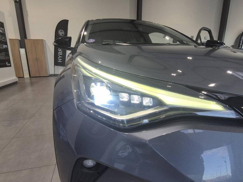 Image TOYOTA C-HR 184h Collection 2WD E-CVT MC19