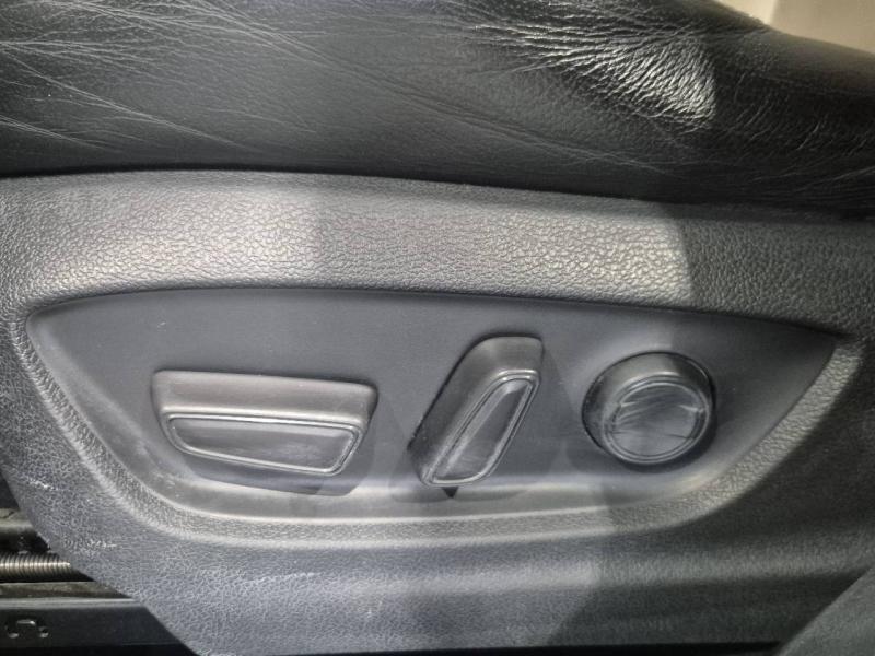 Image TOYOTA C-HR 184h Collection 2WD E-CVT MC19