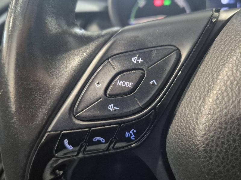 Image TOYOTA C-HR 184h Collection 2WD E-CVT MC19