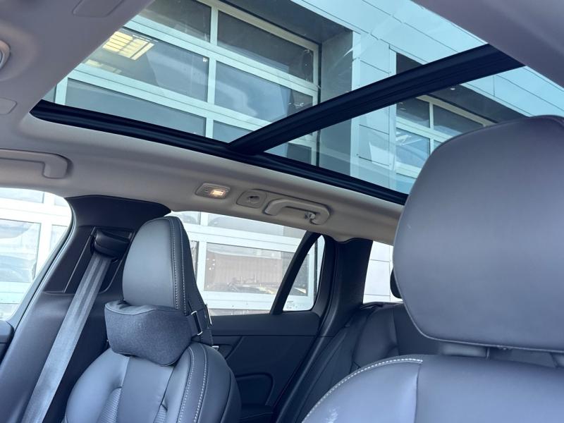 Image VOLVO V60 T6 AWD 253+145ch Plus Style Dark Geartronic 8