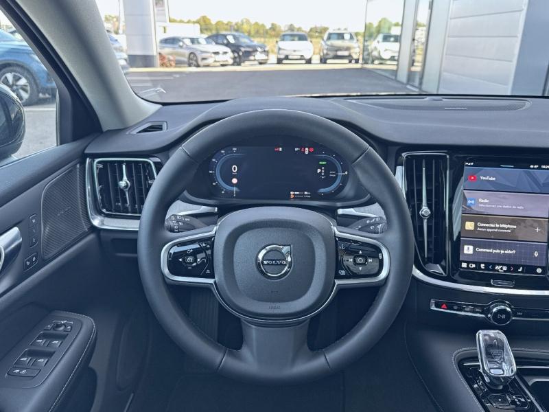 Image VOLVO V60 T6 AWD 253+145ch Plus Style Dark Geartronic 8