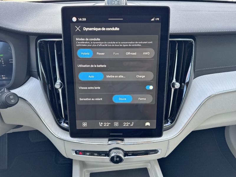 Image VOLVO XC60 T6 Hybride Rechargeable 350ch Ultra Style Dark Geartronic 8 AWD
