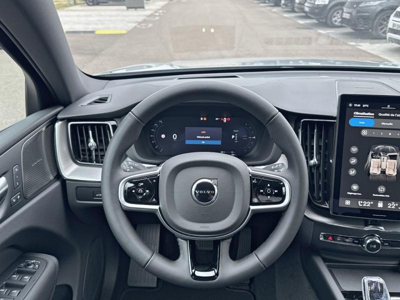Image VOLVO XC60 T6 Hybride Rechargeable 350ch Black Edition Geartronic 8 AWD