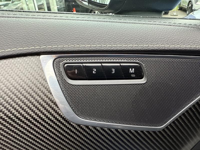 Image VOLVO XC90 B5 AWD 235ch R-Design Geartronic 7 places