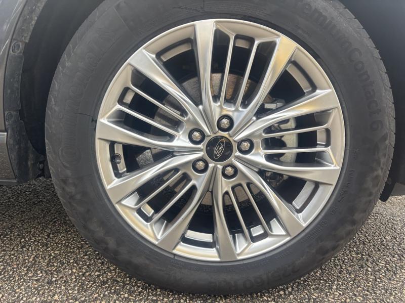 Image FORD Kuga 2.5 Duratec 190ch FHEV E85 Vignale BVA