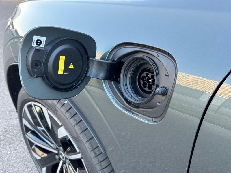 Image VOLVO XC60 T6 Hybride Rechargeable 350ch Ultra Style Dark Geartronic 8 AWD