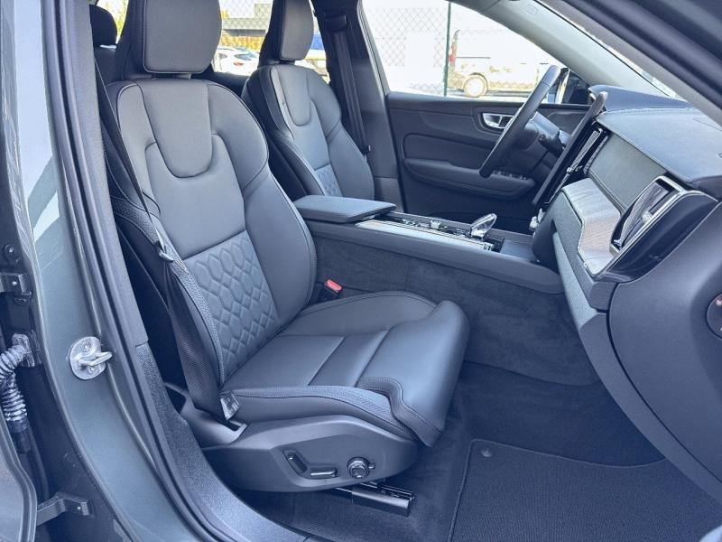 Image VOLVO XC60 T6 Hybride Rechargeable 350ch Ultra Style Dark Geartronic 8 AWD