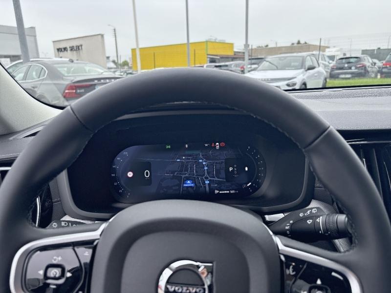 Image VOLVO V60 B4 197ch Ultra Style Dark DCT 7