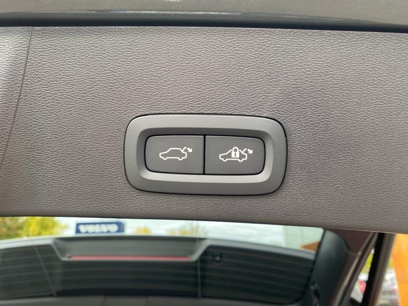 Image VOLVO XC40 B3 163ch Ultra DCT 7