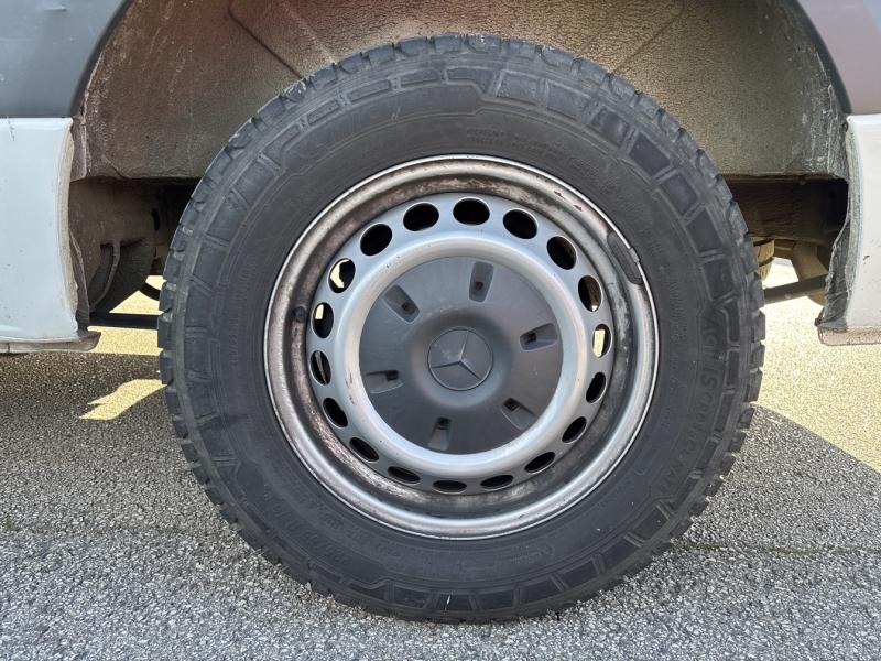 Image MERCEDES-BENZ Sprinter Fg 214 CDI 33S 3T0 Traction