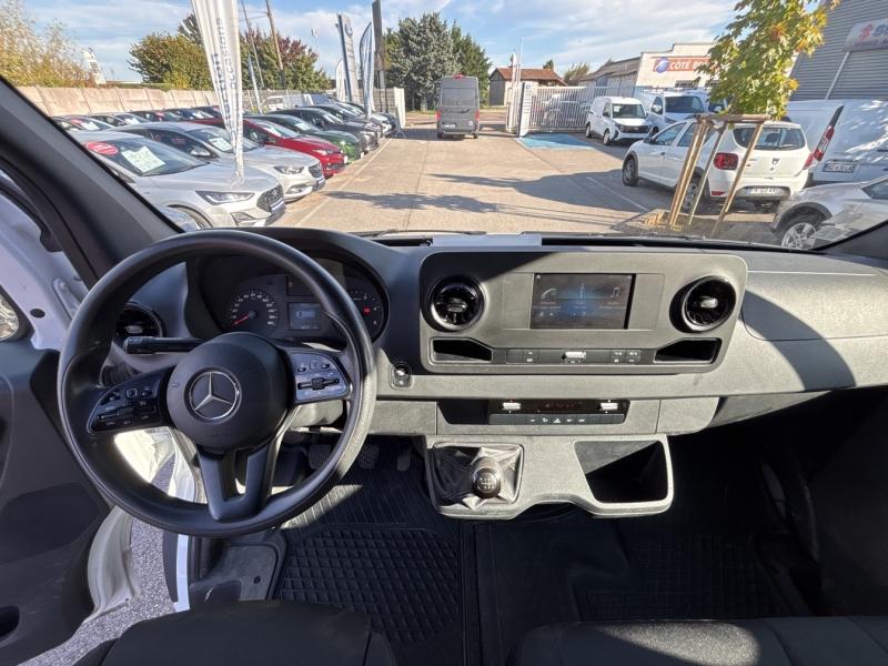 Image MERCEDES-BENZ Sprinter Fg 214 CDI 33S 3T0 Traction