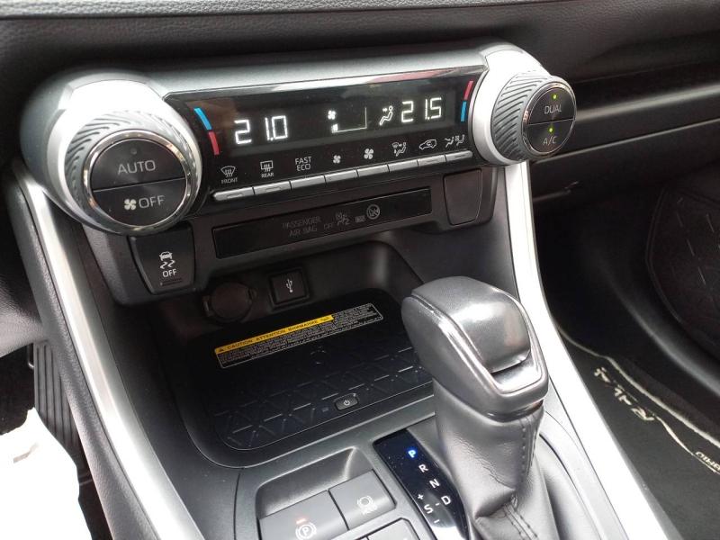 Image TOYOTA RAV4 Hybride 218ch Dynamic 2WD