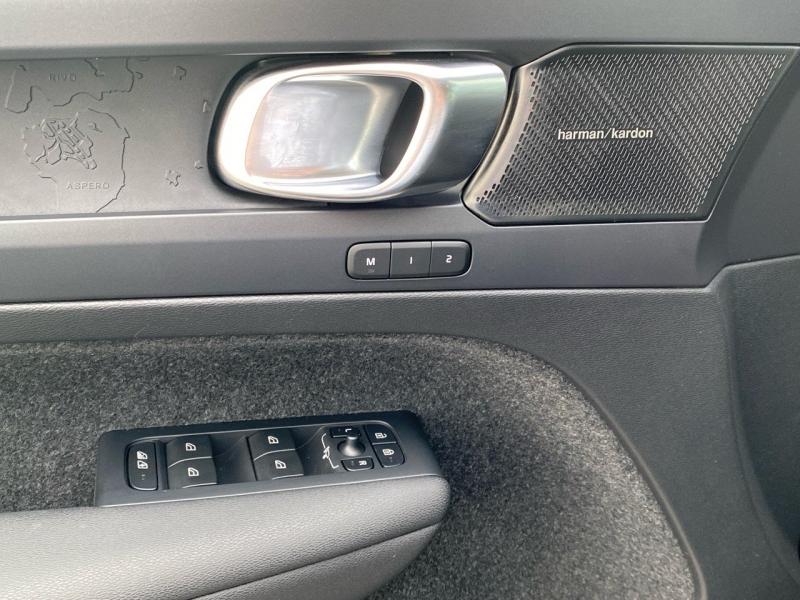 Image VOLVO XC40 Recharge Twin 408ch Ultimate AWD EDT