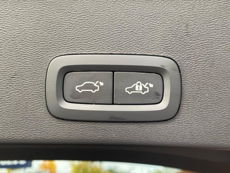 Image VOLVO XC40 Recharge Twin 408ch Ultimate AWD EDT