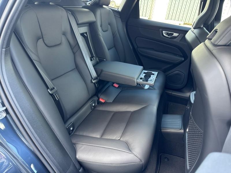 Image VOLVO XC60 T6 Hybride Rechargeable 253 + 145ch Ultra Style Dark Geartronic 8 AWD