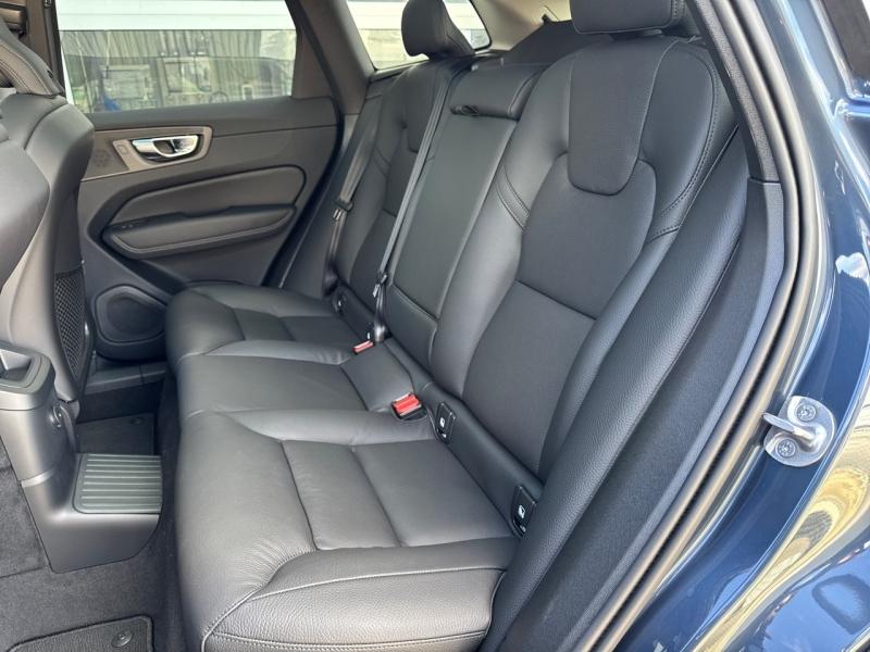 Image VOLVO XC60 T6 Hybride Rechargeable 253 + 145ch Ultra Style Dark Geartronic 8 AWD