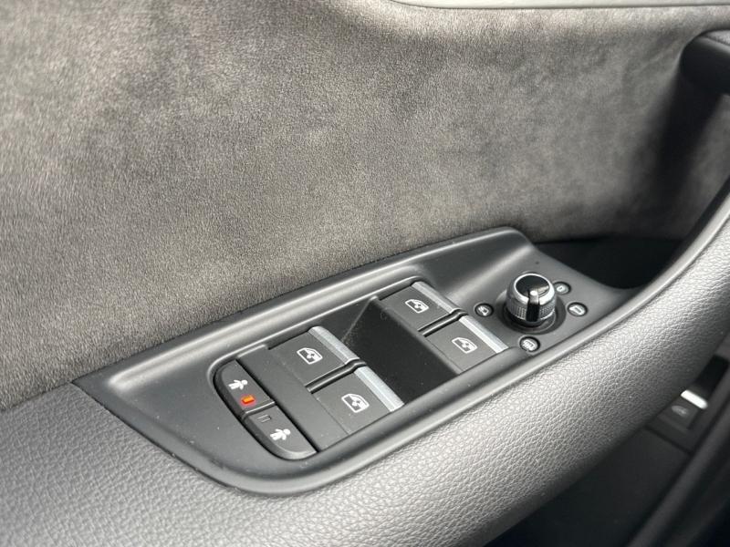 Image AUDI Q7 60 TFSI e 456ch Competition quattro Tiptronic 5 places 22cv