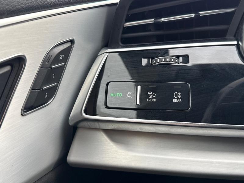 Image AUDI Q7 60 TFSI e 456ch Competition quattro Tiptronic 5 places 22cv