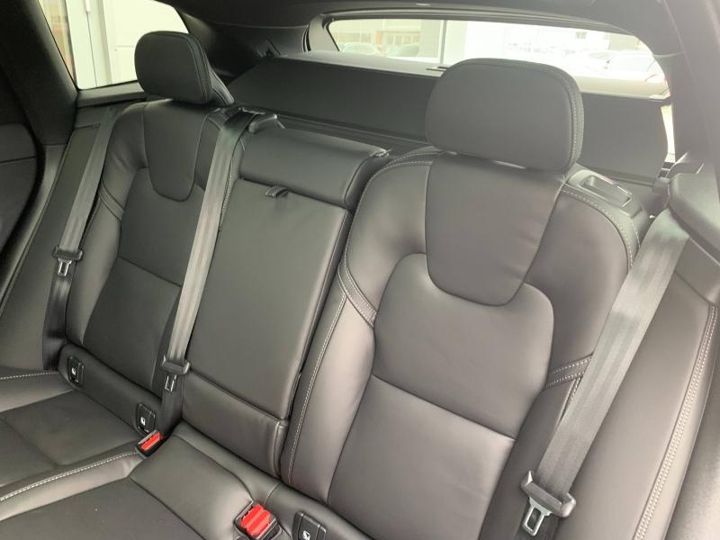 Image VOLVO XC60 T6 Hybride Rechargeable 253 + 145ch Ultra Style Dark Geartronic 8 AWD