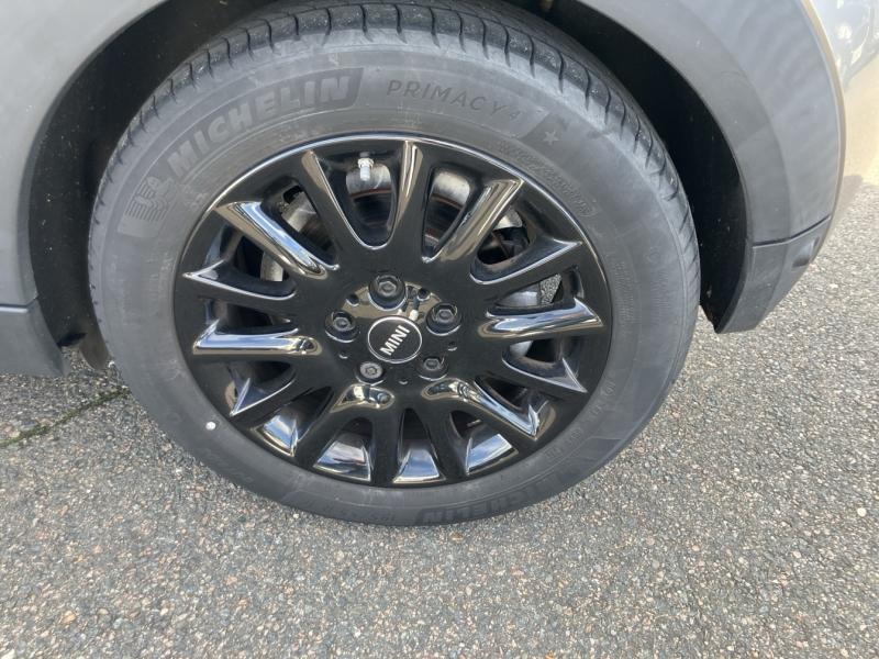 Image MINI Mini Cooper 136ch Edition Greenwich BVA7 109g