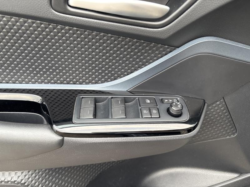 Image TOYOTA C-HR 122h Collection 2WD E-CVT MY20