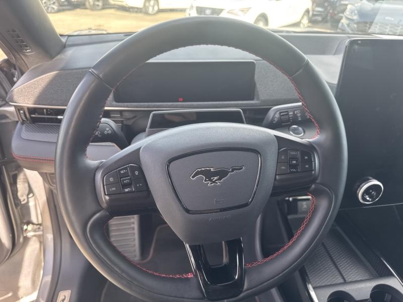 Image FORD Mustang Mach-E 269 ch Standard Range 76kWh AWD 9cv