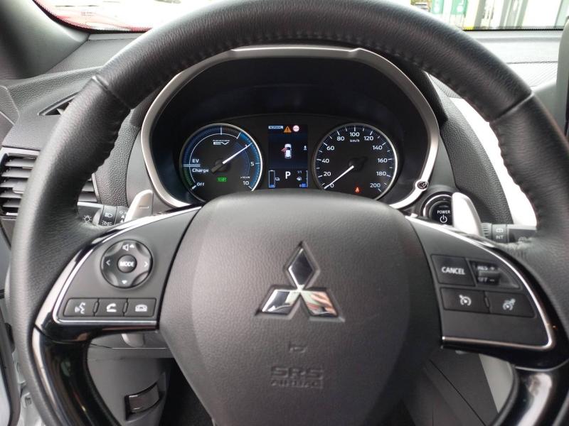 Image MITSUBISHI Eclipse Cross 2.4 MIVEC PHEV 188ch Business 4WD