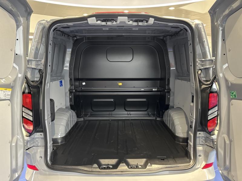 Image FORD Transit Custom Fg 320 L1H1 2.5 Duratec 232ch Hybride rechargeable Cabine Approfondie Limited CVT