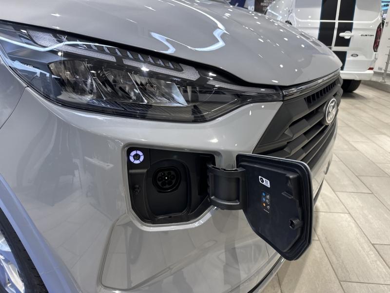 Image FORD Transit Custom Fg 320 L1H1 2.5 Duratec 232ch Hybride rechargeable Cabine Approfondie Limited CVT