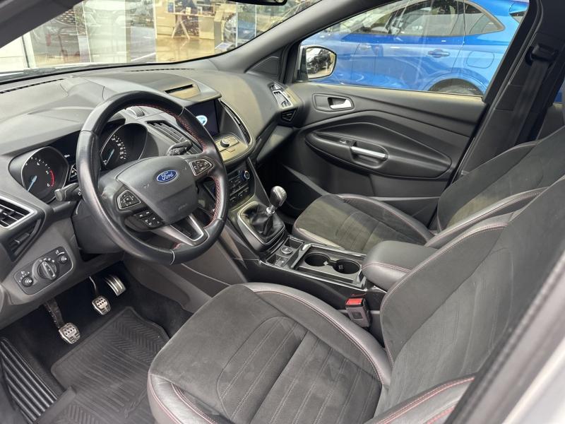 Image FORD Kuga 1.5 TDCi 120ch Stop&Start ST-Line 4x2 Euro6.2