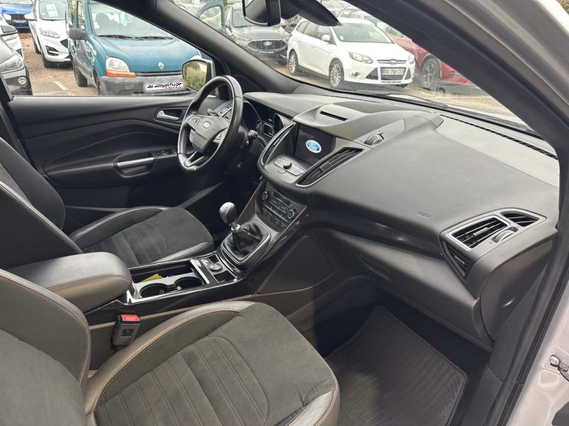 Image FORD Kuga 1.5 TDCi 120ch Stop&Start ST-Line 4x2 Euro6.2