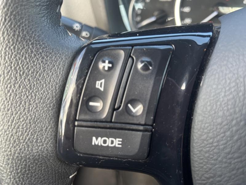 Image TOYOTA Yaris 69 VVT-i France 5p