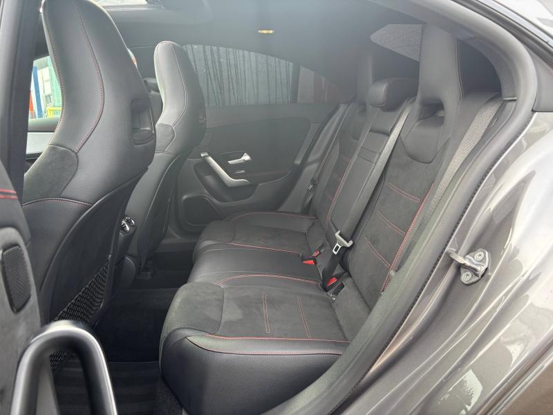 Image MERCEDES-BENZ CLA 180 d 116ch AMG Line