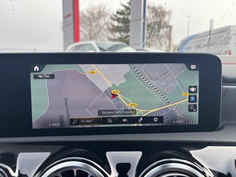 Image MERCEDES-BENZ CLA 180 d 116ch AMG Line