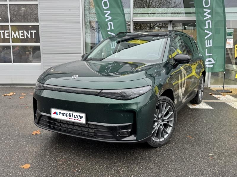 Photo LEAPMOTOR C10 REEV 215ch 28,4 kWh Design MY25