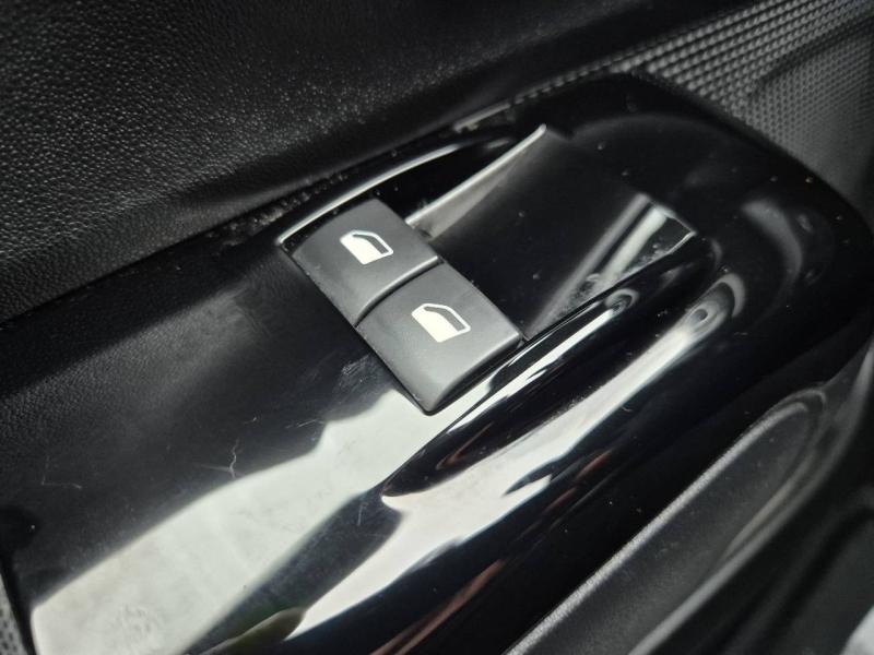 Image CITROEN C3 1.5 BlueHDi 100ch S&S Shine E6.d