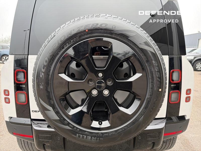 Image LAND-ROVER Defender 110 3.0 D250 Hard Top S