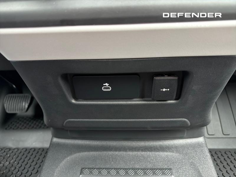 Image LAND-ROVER Defender 110 3.0 D250 Hard Top S