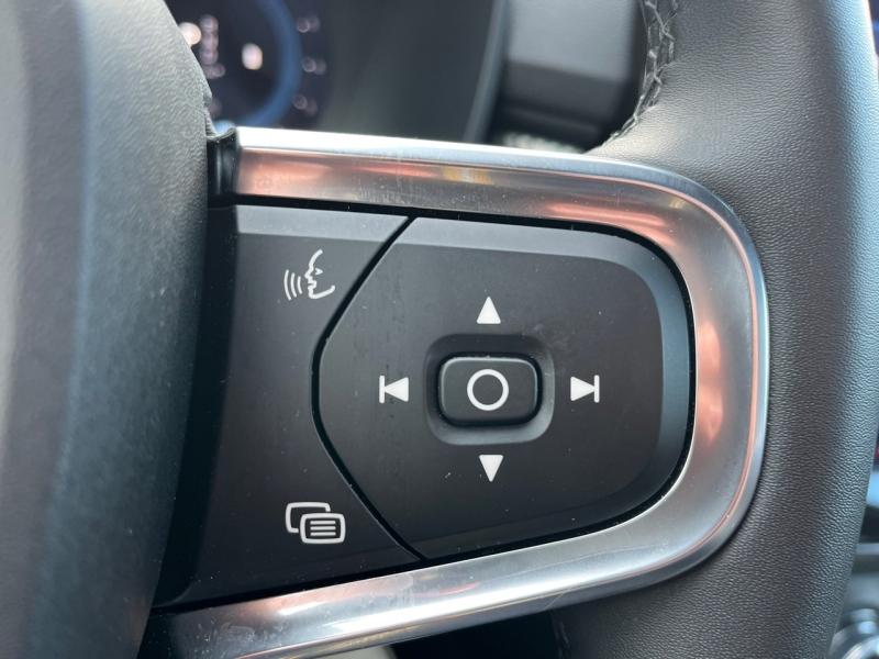 Image VOLVO XC40 B3 163ch Ultra DCT 7