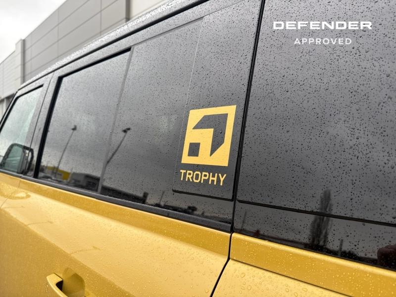 Image LAND-ROVER Defender 110 2.0 P300e PHEV Trophy Edition Deep Sandglow