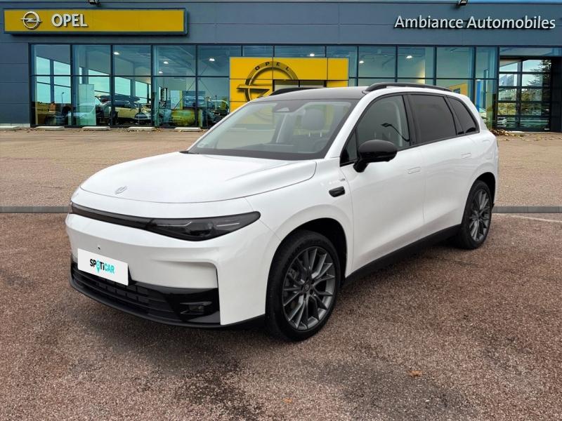 Photo LEAPMOTOR C10 REEV 215ch 28,4 kWh Design MY25